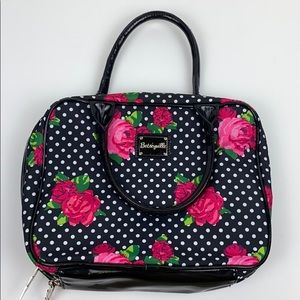 Betsey Johnson Betseyville Travel Cosmetic Case